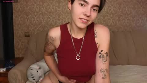 Snapshot of twobabesweet chatting on July 2026 09:24:02 AM Welcome guys We Lili and Vic PVT open online show from July 2026 09:24:02 AM