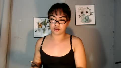 Snapshot of tyla_23 chatting on June 2026 02:38:01 AM Tyla online show from June 2026 02:38:01 AM