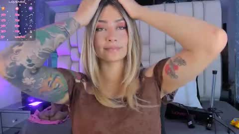 Snapshot of tyla_demon chatting on February 2026 03:32:02 AM TYLA online show from February 2026 03:32:02 AM