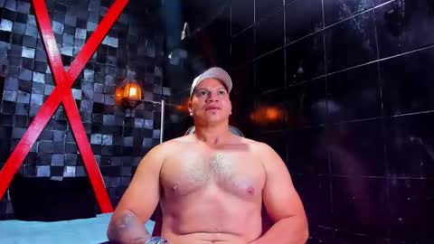 Snapshot of tyleer_scot chatting on March 2026 07:52:02 PM Tyleer Scot online show from March 2026 07:52:02 PM