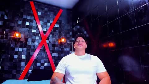 Snapshot of tyleer_scot chatting on March 2026 07:24:02 PM Tyleer Scot online show from March 2026 07:24:02 PM