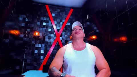 Snapshot of tyleer_scot chatting on April 2026 07:33:01 PM Tyleer Scot online show from April 2026 07:33:01 PM