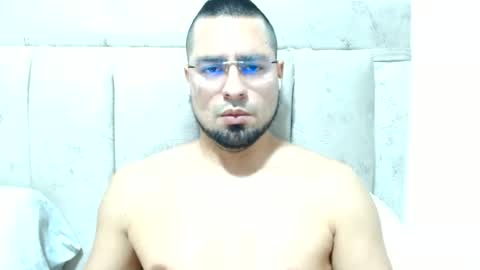 tyler_frank online show from June 2026 04:04:02 AM