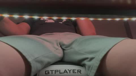 Snapshot of tysean1 chatting on April 2026 10:16:02 AM Slong Dong online show from April 2026 10:16:02 AM