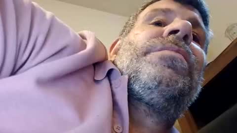 tyson2512 online show from December 2025 02:13:01 PM