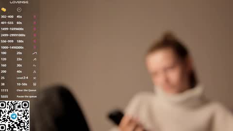 Snapshot of tyty_pupu chatting on April 2026 07:18:02 PM Christine 3 Next broadcast tomorrow at 2100 GMT 5 online show from April 2026 07:18:02 PM