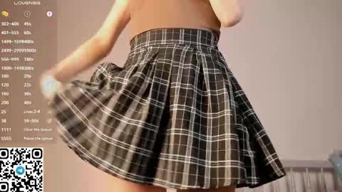 Snapshot of tyty_pupu chatting on April 2026 06:48:02 PM Christine 3 Next broadcast tomorrow at 2100 GMT 5 online show from April 2026 06:48:02 PM