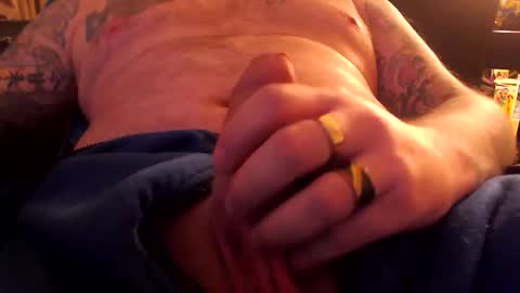 Zane and Macy online show from February 2026 02:05:01 AM