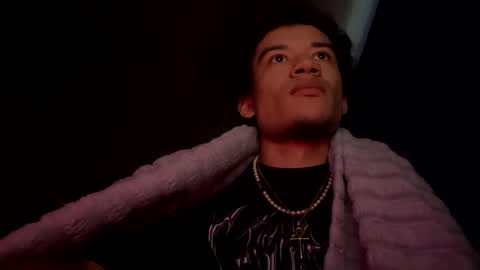 Snapshot of uhdummy chatting on January 2025 12:17:01 AM snap mixedaddyx ig drexdummy online show from January 2025 12:17:01 AM