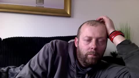 ukmatty3 online show from March 2026 02:39:02 PM