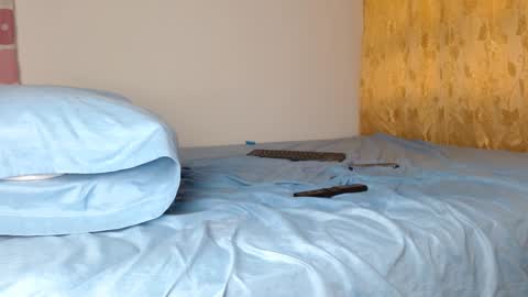 Felipe  model independent online show from January 2025 01:58:01 PM