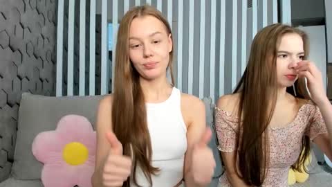 Melena online show from November 2025 08:36:02 AM