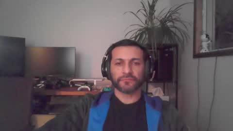 Snapshot of ultratoaster chatting on November 2025 06:22:01 AM ultratoaster online show from November 2025 06:22:01 AM