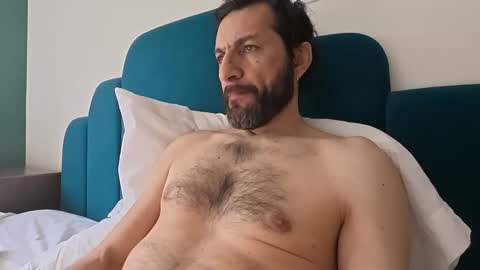 Snapshot of ultratoaster chatting on December 2025 06:16:01 PM ultratoaster online show from December 2025 06:16:01 PM