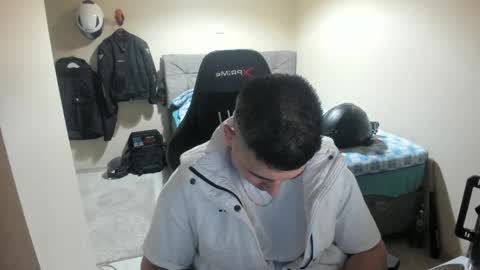 Snapshot of ulxer chatting on May 2026 11:10:01 PM hi im mike tyson - online show from May 2026 11:10:01 PM