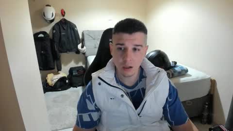 Snapshot of ulxer chatting on May 2026 08:15:01 PM hi im mike tyson - online show from May 2026 08:15:01 PM