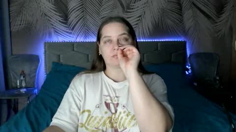 Ulyana online show from November 2025 09:23:01 AM