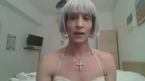 Snapshot of unadiosa chatting on February 2026 12:04:01 PM unadiosa online show from February 2026 12:04:01 PM