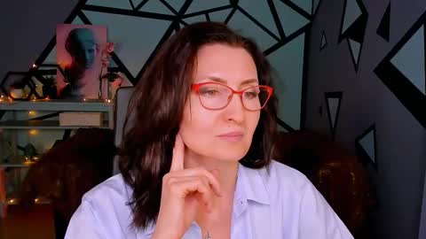 UnaTera online show from February 2026 08:29:01 AM