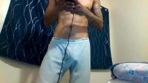 Snapshot of uncut_papi1989 chatting on February 2025 03:23:02 AM tele kuzhbuzh online show from February 2025 03:23:02 AM