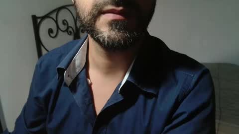 Giov online show from October 2025 04:38:02 PM