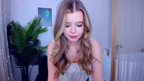 Alice online show from February 2025 05:50:02 PM