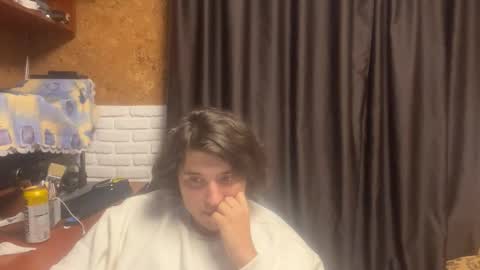 Snapshot of unholy_heat chatting on October 2025 08:31:01 PM Anri online show from October 2025 08:31:01 PM