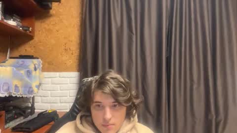 Snapshot of unholy_heat chatting on October 2025 10:47:02 PM Anri online show from October 2025 10:47:02 PM