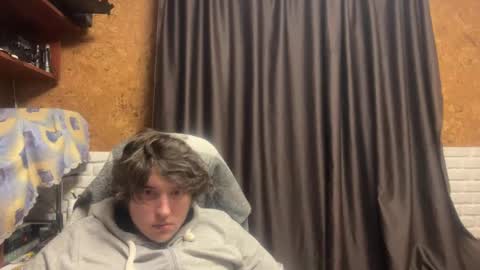 Snapshot of unholy_heat chatting on April 2026 11:11:02 PM Anri online show from April 2026 11:11:02 PM