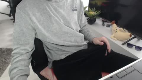 Snapshot of uniqueboy22 chatting on May 2026 10:01:01 AM uniqueboy22 online show from May 2026 10:01:01 AM