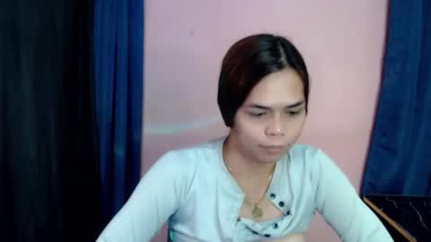 unknown_trans18 online show from November 2025 12:53:01 AM