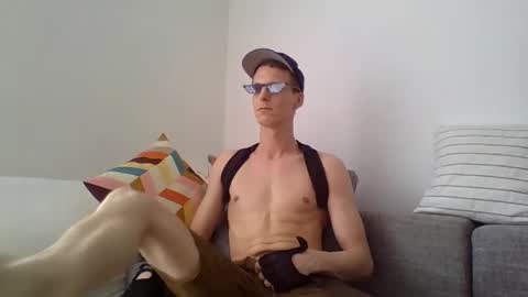 unluckyluke92 online show from February 2025 07:56:01 AM