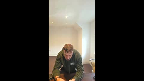 WelshWolf online show from May 2026 07:58:02 AM