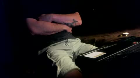 untouchableace84 online show from November 2025 07:33:02 AM