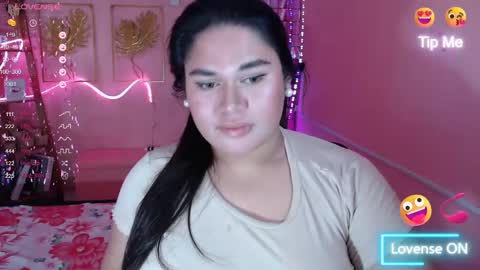 Snapshot of ur_baby_rebbecca chatting on January 2025 06:58:02 AM SINGLE online show from January 2025 06:58:02 AM