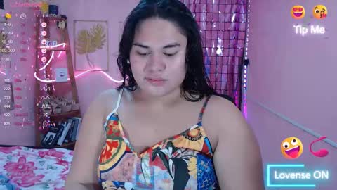 Snapshot of ur_baby_rebbecca chatting on January 2025 01:20:02 PM SINGLE online show from January 2025 01:20:02 PM