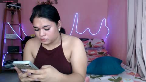 Snapshot of ur_baby_rebbecca chatting on July 2026 01:12:01 AM SINGLE online show from July 2026 01:12:01 AM