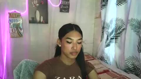 ur_dazzlingmorenaxx online show from April 2026 01:31:02 AM