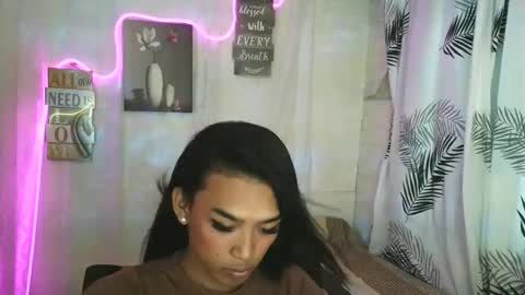 ur_dazzlingmorenaxx online show from April 2026 02:27:02 AM