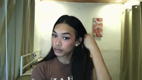 ur_dazzlingmorenaxx online show from July 2026 03:48:01 AM
