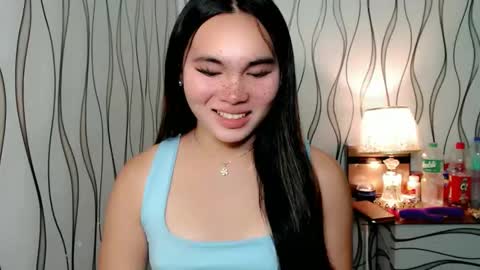 QUEENSY online show from October 2025 08:04:01 AM