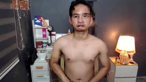 Snapshot of ur_joshuahotnotch chatting on December 2024 10:50:02 AM ur_joshuahotnotch online show from December 2024 10:50:02 AM