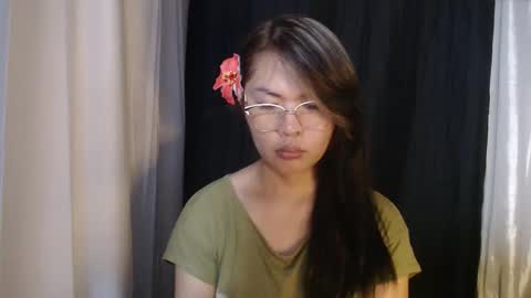 Snapshot of ur_perfectgirlmsa chatting on September 2025 01:26:02 PM Ms. A lets go pass or pvt show online show from September 2025 01:26:02 PM