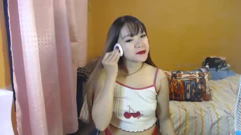 Snapshot of ur_petitejaya chatting on June 2026 06:57:02 PM ur_petitejaya online show from June 2026 06:57:02 PM
