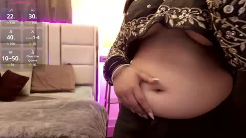 sakuraa online show from April 2026 06:01:02 PM