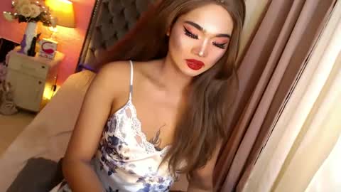 Snapshot of ur_sassygirl chatting on February 2025 01:52:02 AM Kath online show from February 2025 01:52:02 AM
