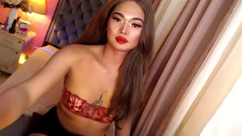 Snapshot of ur_sassygirl chatting on February 2025 04:47:02 AM Kath online show from February 2025 04:47:02 AM