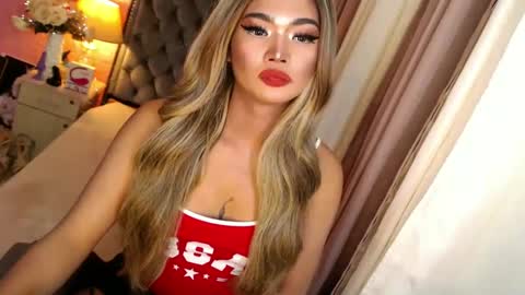 Snapshot of ur_sassygirl chatting on February 2025 05:23:01 AM Kath online show from February 2025 05:23:01 AM