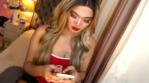 Snapshot of ur_sassygirl chatting on February 2025 08:29:02 AM Kath online show from February 2025 08:29:02 AM