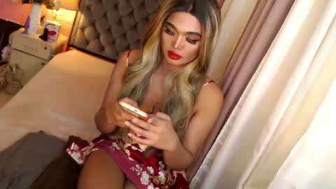 Snapshot of ur_sassygirl chatting on February 2025 05:34:02 AM Kath online show from February 2025 05:34:02 AM